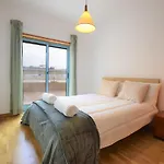 Marina De T2 Ate 6 Pax Com Piscina E Vista Marina Albufeira