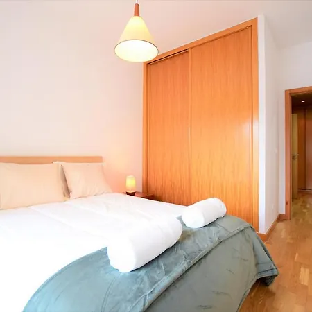 Marina De T2 Ate 6 Pax Com Piscina E Vista Marina * Αλμπουφέιρα