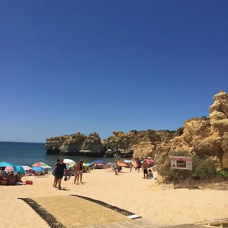Marina De T2 Ate 6 Pax Com Piscina E Vista Marina Lägenhet Albufeira